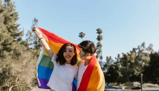 Cover image for: The Simple Guide to Happy Long-Distance Gay Dating